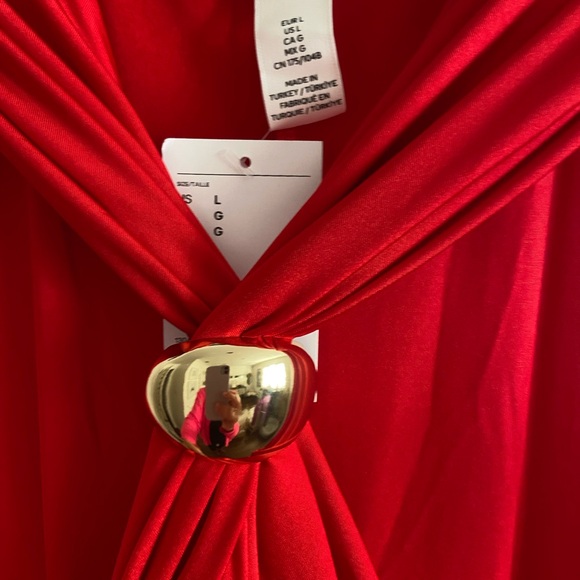NWT Elegant Red Halter Dress with Gold Detailing - Luxury Occassion Maxi Dress - Picture 3 of 10
